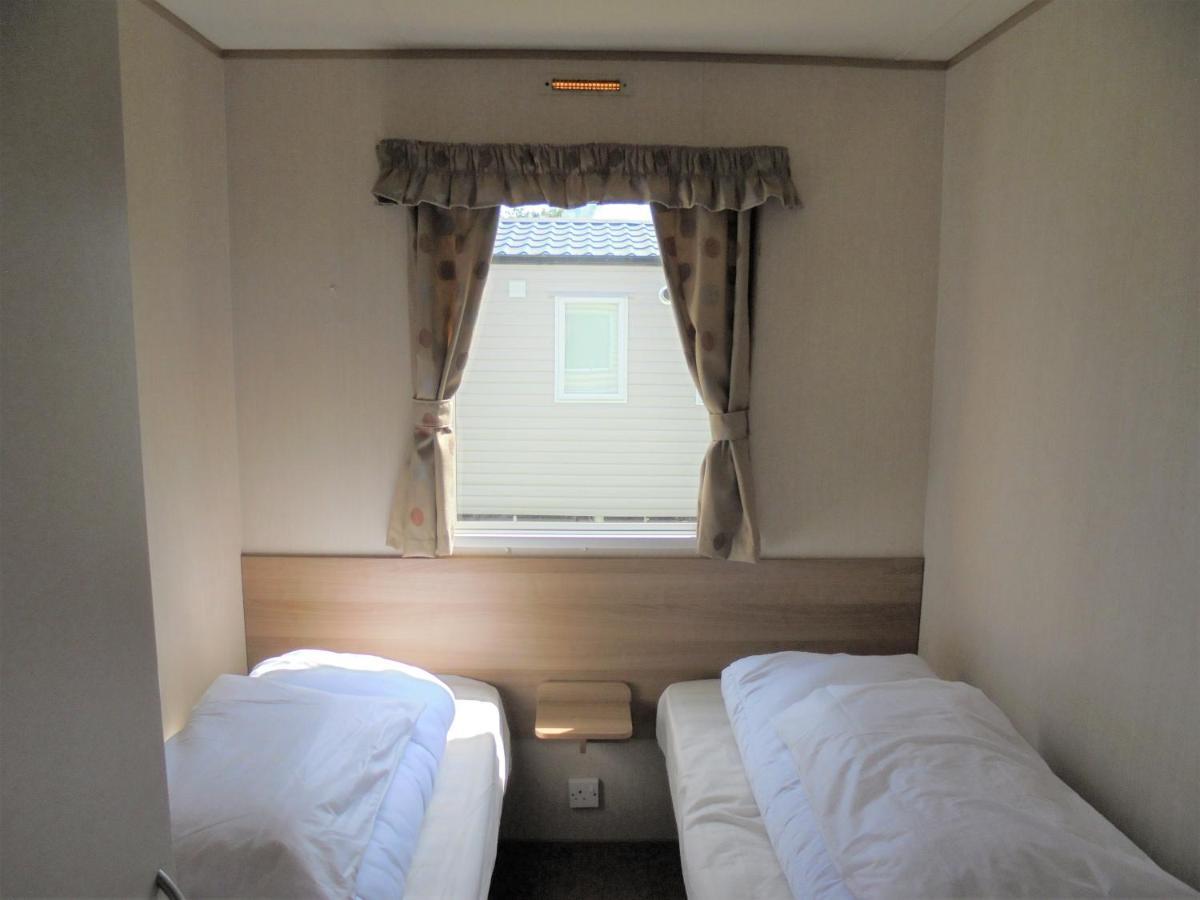 Kingfisher : Horizon Ii:- 8 Berth, Close To Site Entrance Ingoldmells Luaran gambar